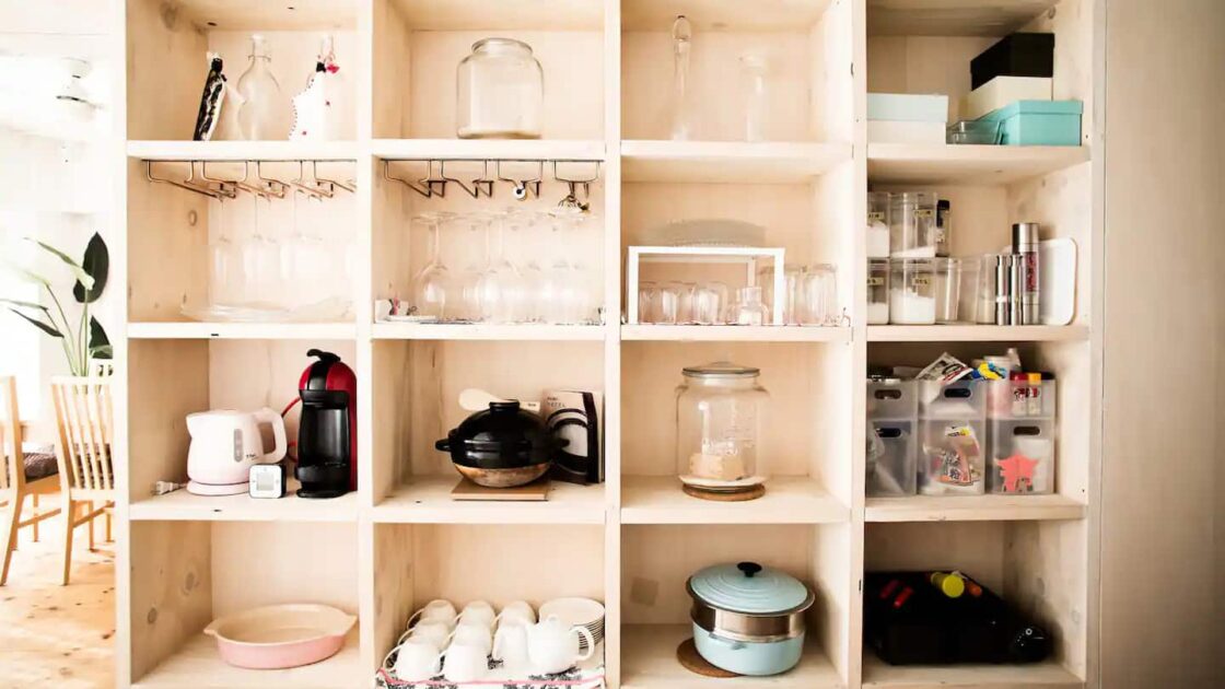 Top Materials for Shelving Units - Pros and Cons of Different Shelving ...