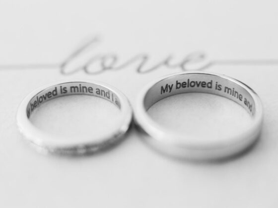 Customizing Your Commitment - What to Engrave on Your Engagement Ring